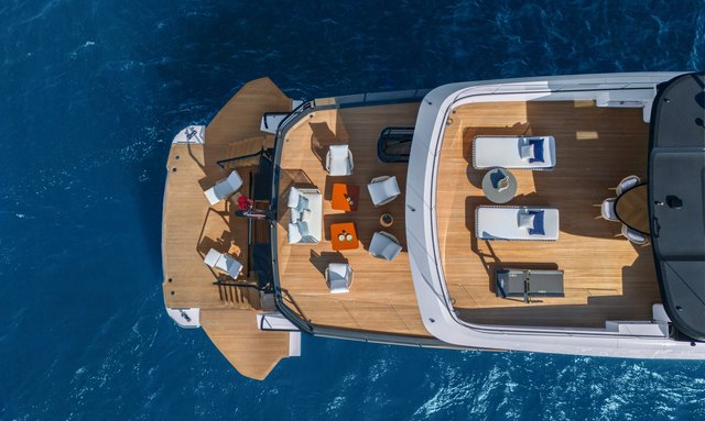 Oceano 39/ 05 yacht Beach House Stern with Sea Terraces