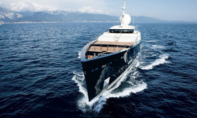 Galileo yacht Stunning Range