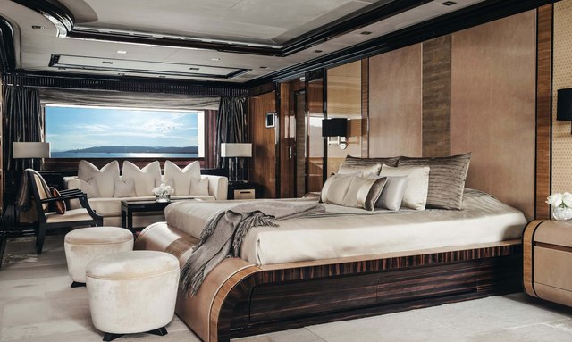 Christina V yacht Master Suite Features