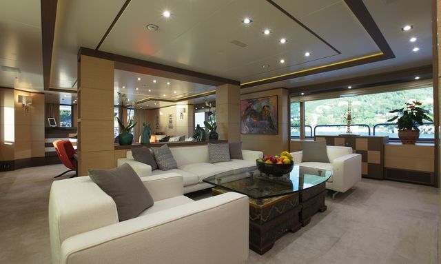 Latiko yacht Entertainment Spaces