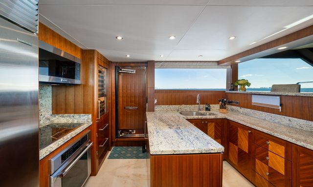 Sea N Sea yacht Open Galley, Chef-Grade Finish