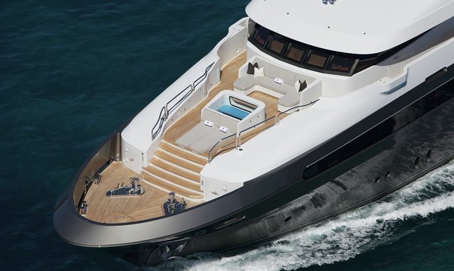 Muchos Mas yacht Foredeck Spa Pool