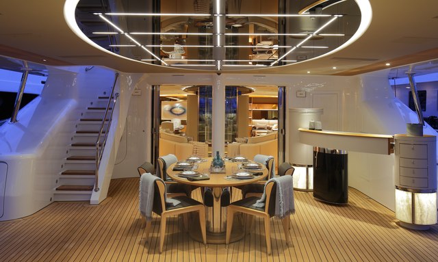 Seven yacht Sophisticated Decor