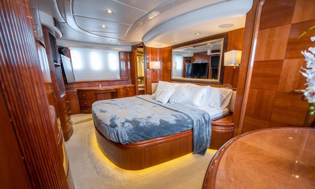 Azure yacht Master Suite