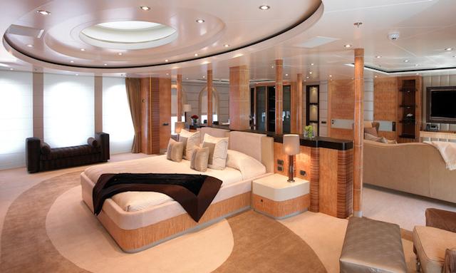 Predator yacht Owner's Suite