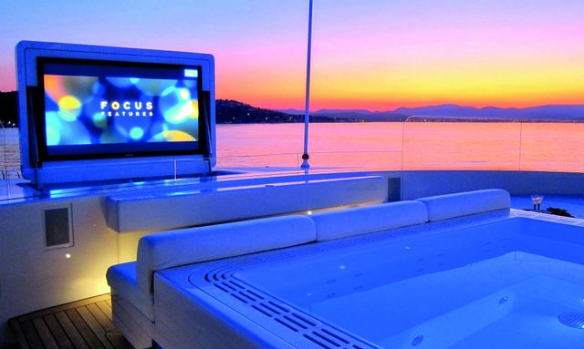 Air yacht Outdoor Cinema 