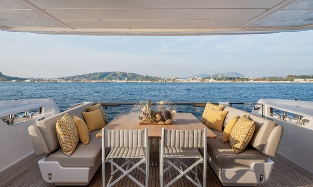 Vittoria yacht Luxurious Aft Cockpit