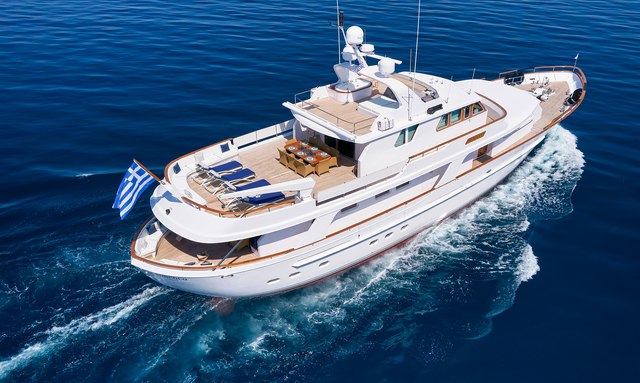 Suncoco yacht Classic Canoe Stern