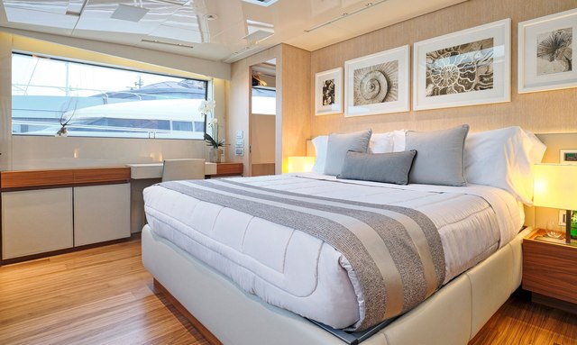 Golden Yacht yacht Elegant Guest Staterooms