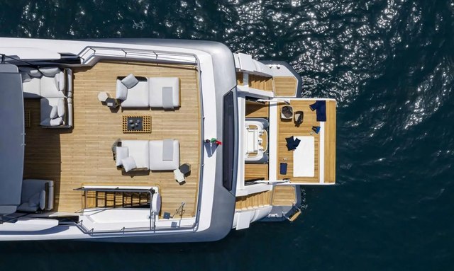 Y yacht Swimming Platform Aft