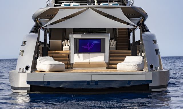 No Stress yacht Entertainment Beach Club