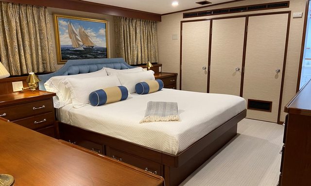 Buckpasser yacht Guest Accommodation