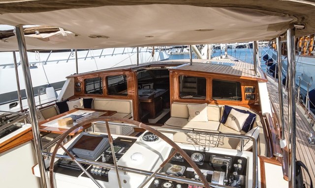 Irelanda yacht Versatile Cockpit