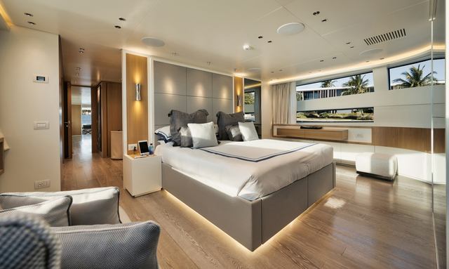 Aisha yacht Master Stateroom