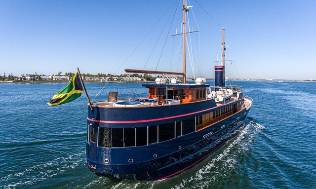 Lady Bahi yacht Classic Canoe Stern