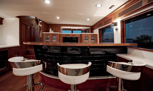 Beth Ann yacht Boat Hull Bar