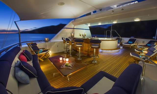 Teleost yacht Sun Deck Amenities