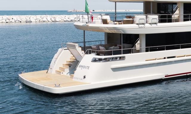 Ammonite yacht Elegant Stern Architecture