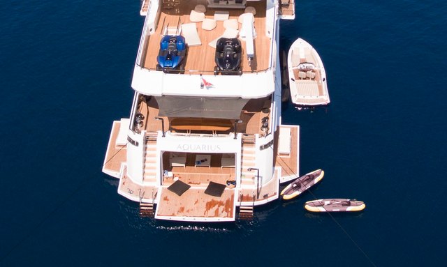 Aquarius yacht Beach Club That Opens on Three Sides