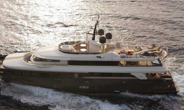 Lady Trudy yacht Sun Deck Jacuzzi & Cinema