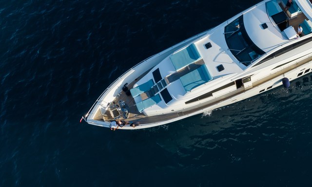 Ascension yacht Tiered Foredeck Sunpads