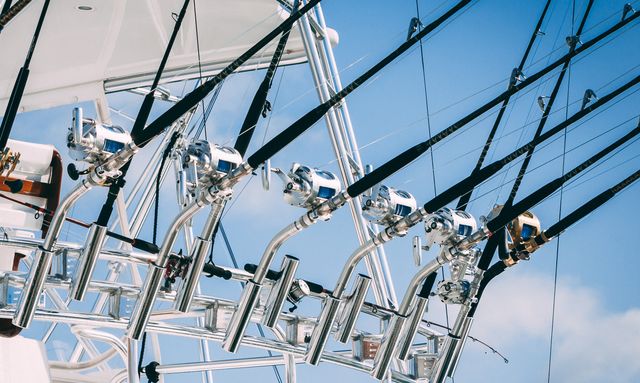 Aurora yacht Sportsfishing Cockpit