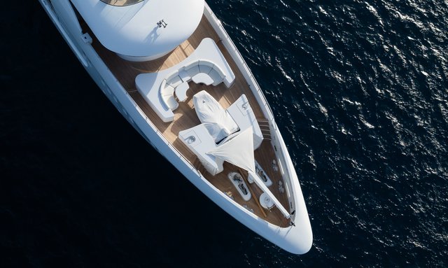 Leonardo III yacht Private Foredeck Lounge