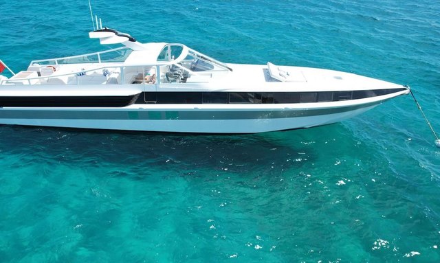Valyra yacht Carbon Fibre, Built for Speed