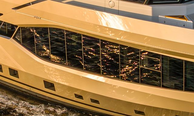 Miouch yacht Striking Champagne Hull Finish