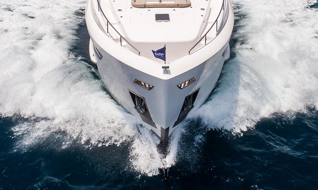Aura yacht High Performance Piercing Bow