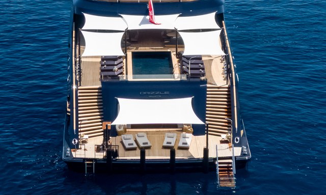 Drizzle yacht Cascading Stern Beach Club