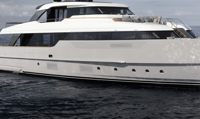 AM yacht Concealed Hull Windows