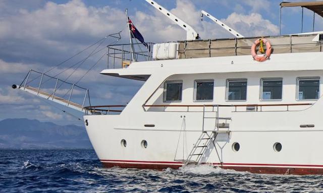 Amphitrite yacht Timeless Benetti Canoe Stern
