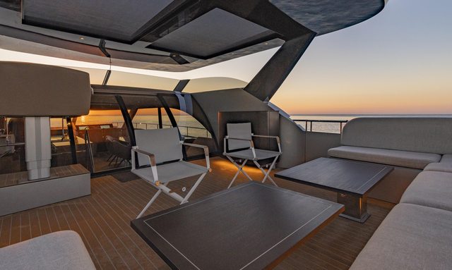 St. Barth yacht Bar and Alfresco Dining Deck
