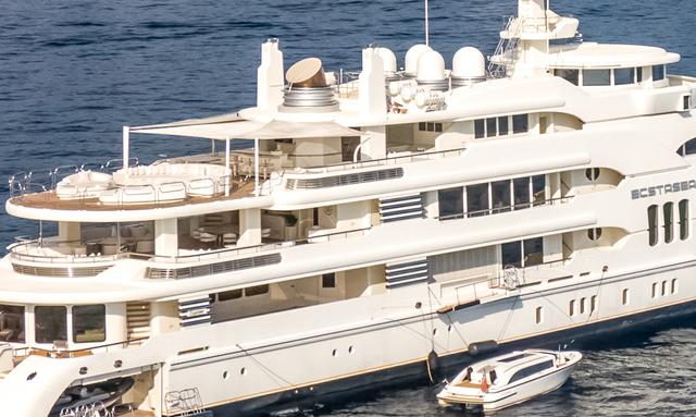 Ecstasea yacht Central Exhaust Structural Integration