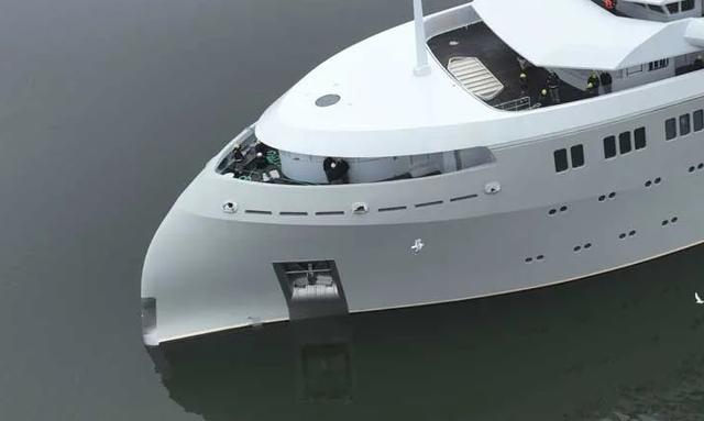 O3 yacht Inverted Axe Bow Design