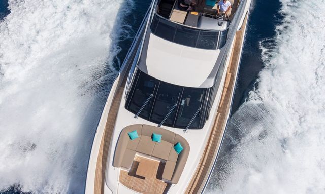 Regine Of Cannes yacht Panoramic Foredeck Lounge Area