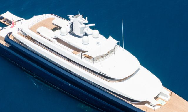 Drizzle yacht Spacious Sundeck