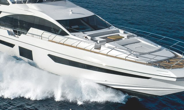 Lastochka yacht Carbon Tech superstructure