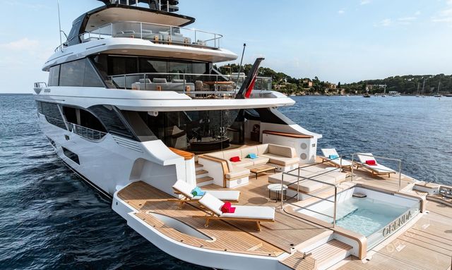 Wave yacht Beach Club