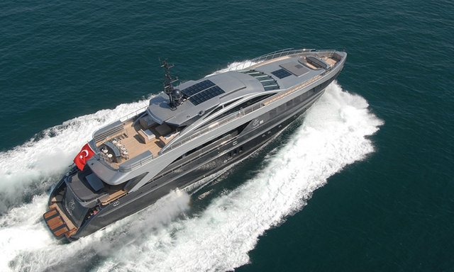 RL Noor - Winner of 2011 Interior Design Award: Semi-displacement Motor Yachts