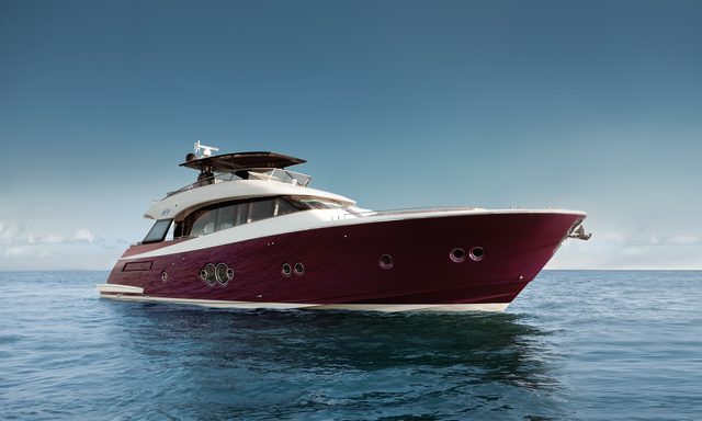 MCY 76 - Winner of 2010 Best Motor Yacht (up to 24m)