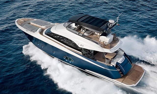 MCY 65 - Winner of 2013 Flybridge (over 55ft)