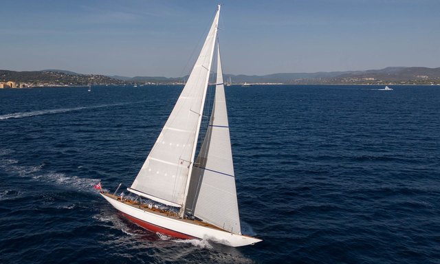 Savannah - Winner of 1998 Best Sail Yacht 23m-36m