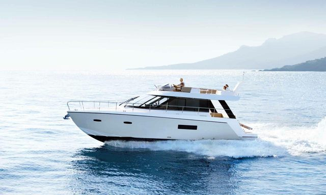 F450 - Winner of 2011 Flybridge (up to 55ft)