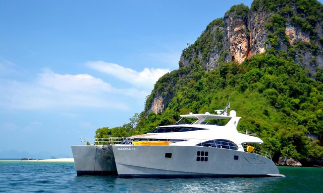 70 Sunreef Power - Joint Winner of 2016 Best Multihull Motor Yacht