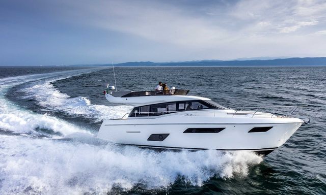 Ferretti 450 - Winner of 2020 Flybridge (up to 60ft)