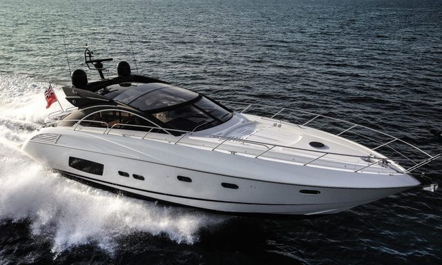 Predator 60 - Winner of 2010 Best Production Motor Yacht (15-24m)