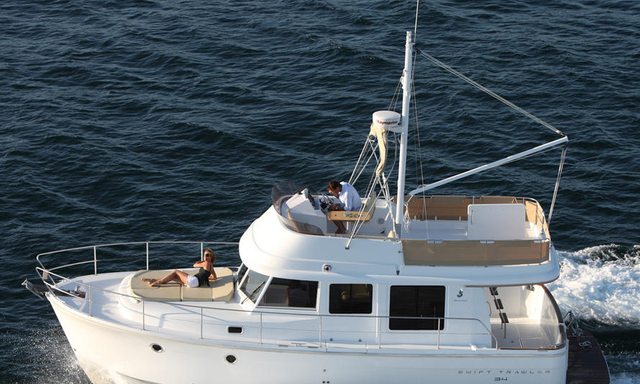 Swift Trawler 34 - Winner of 2012 Best 30-40' Passagemaker