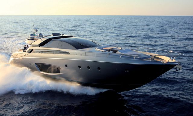 86' Domino - Winner of 2009 Best Design (24-50m)